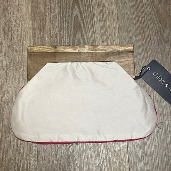 NWT Chloe & Lex Garden Wooden Handle Clutch - Picture 2 of 6